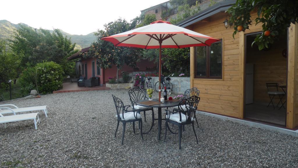 Casa Marietta Villa Forza dʼAgro Екстериор снимка